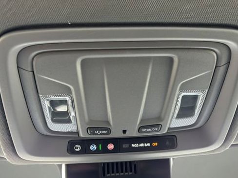 New 2025 Chevrolet Silverado 3500 W/T image 22