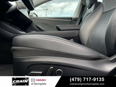 Used 2025 Tesla Model 3 RWD image 10