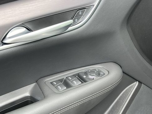 New 2026 Cadillac XT5 Luxury AWD/4WD image 6