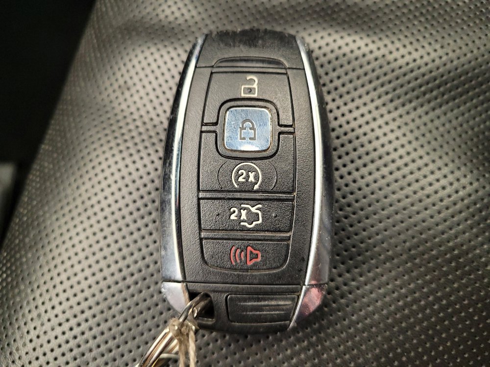 Used 2018 Lincoln MKX Reserve w/ Lincoln MKX Climate Package AWD/4WD image 32