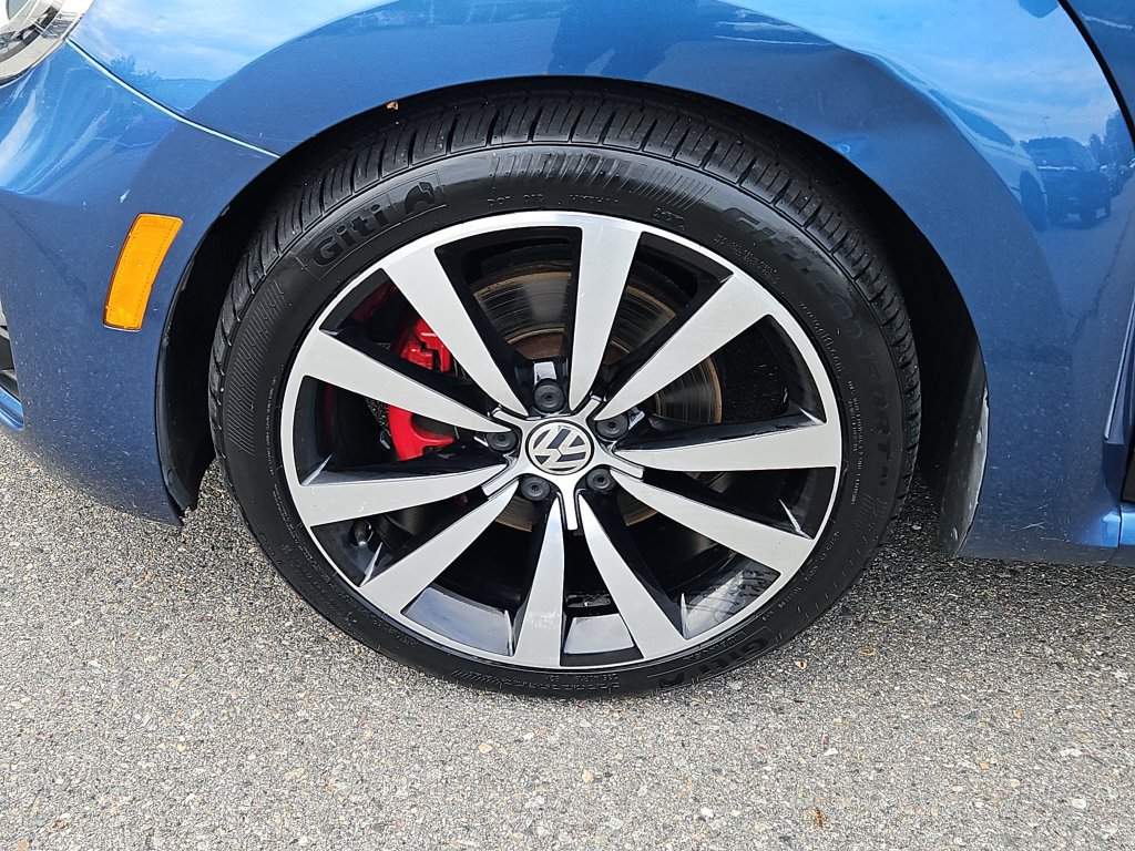 Used 2016 Volkswagen Beetle R-Line SEL FWD image 7