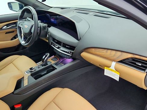 Used 2025 Cadillac CT5 Premium Luxury RWD image 26