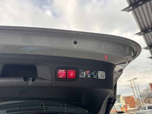 New 2026 Mercedes-Benz GLE 350 4MATIC image 28