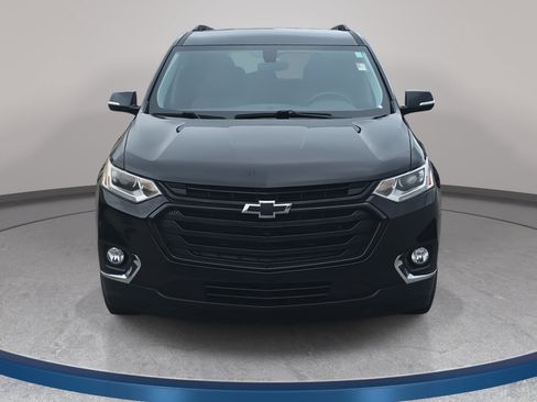 Used 2018 Chevrolet Traverse LT FWD image 2
