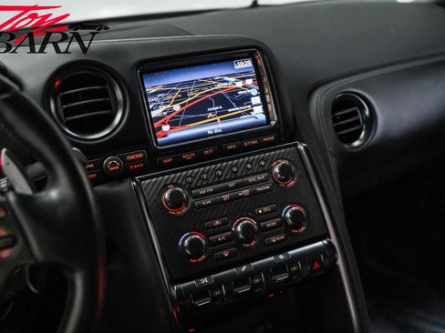 Used 2013 Nissan GT-R Black Edition image 41