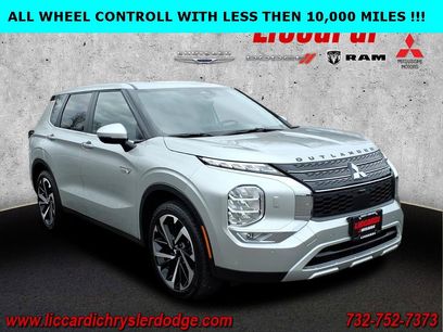 Used 2025 Mitsubishi Outlander SE