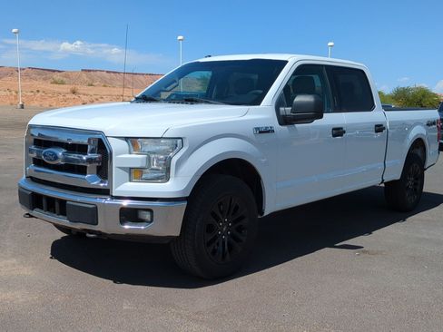 Used 2017 Ford F150 XLT AWD/4WD image 7