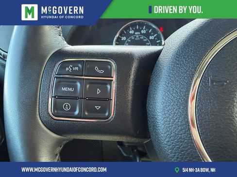 Used 2018 Jeep Wrangler Unlimited Sport S image 15