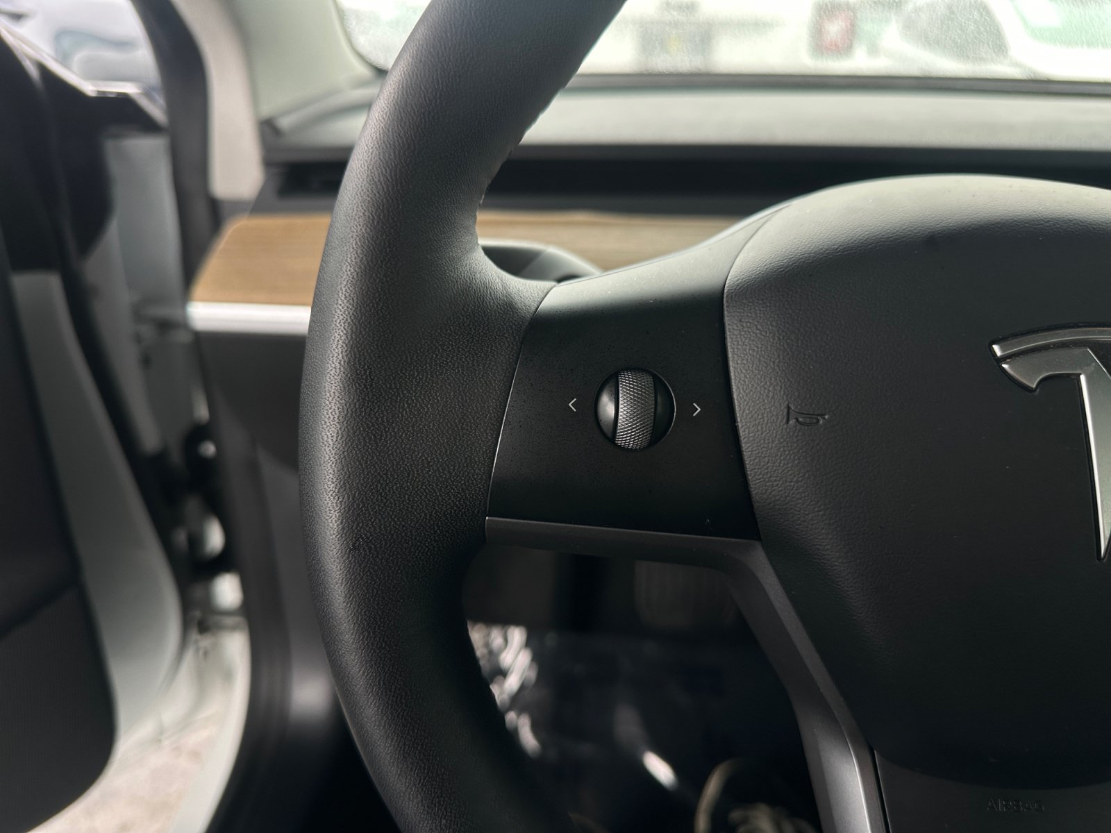 Used 2021 Tesla Model 3 Standard Range RWD image 21