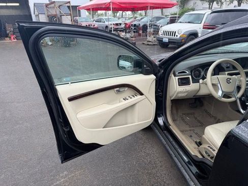 Used 2013 Volvo XC70 T6 AWD/4WD image 7
