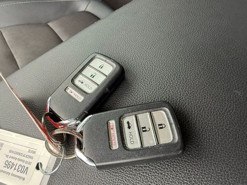 Used 2019 Honda Accord Sport image 28