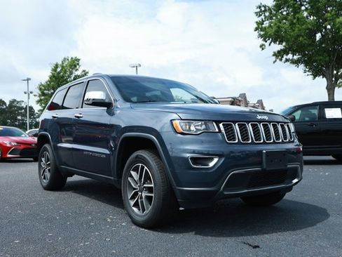 Used 2020 Jeep Grand Cherokee Limited AWD/4WD image 3