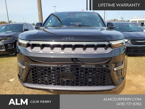 New 2026 Jeep Grand Wagoneer Limited AWD/4WD image 16