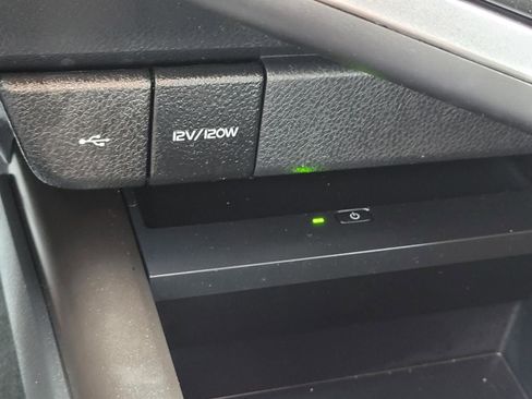 Used 2023 Toyota Camry XLE image 25