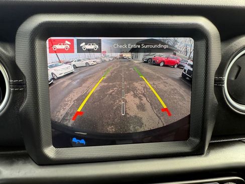 Used 2023 Jeep Wrangler Sahara w/ Dual Top Group image 18