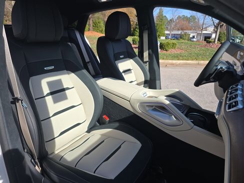 New 2026 Mercedes-Benz GLE 63 AMG S image 10