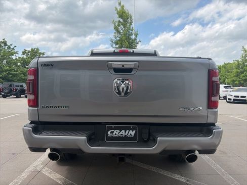 Used 2022 RAM 1500 Laramie AWD/4WD image 7