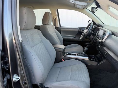 Used 2022 Toyota Tacoma SR5 image 27