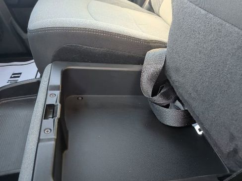 Used 2024 RAM 2500 Big Horn image 26