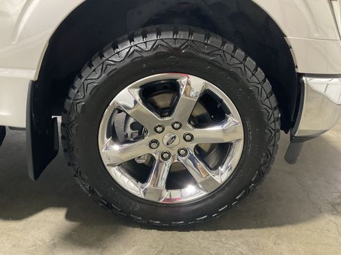 Used 2022 Ford F150 Lariat w/ Equipment Group 502A High AWD/4WD image 11