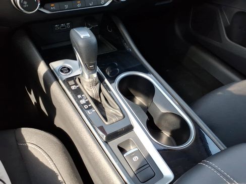 Certified 2024 Nissan Altima 2.5 SV AWD/4WD image 21