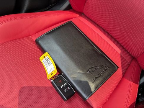 New 2024 Jaguar I-PACE R-Dynamic HSE image 22