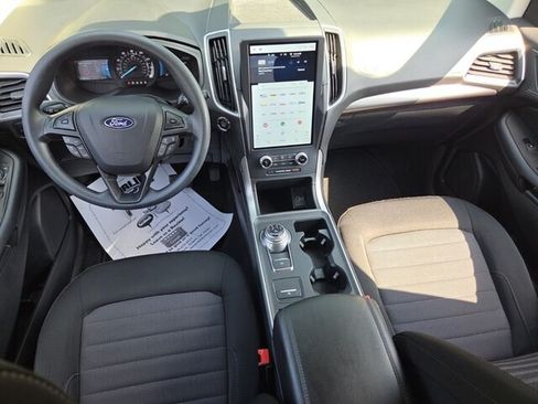 Used 2024 Ford Edge SE AWD/4WD image 11