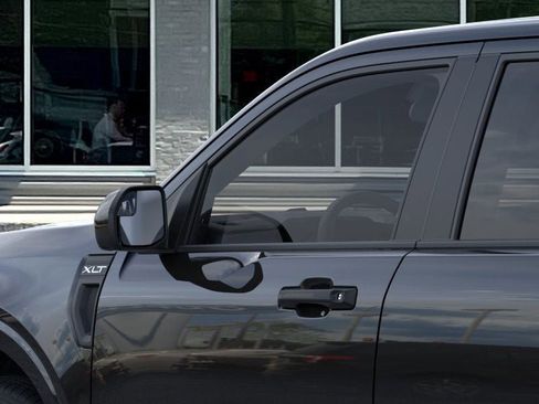 New 2025 Ford Maverick XLT w/ Black Appearance Package image 21