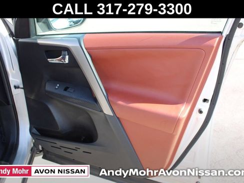 Used 2013 Toyota RAV4 Limited AWD/4WD image 23