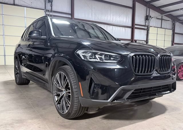Used 2022 BMW X3 xDrive30i w/ Premium Package 2 AWD/4WD image 1