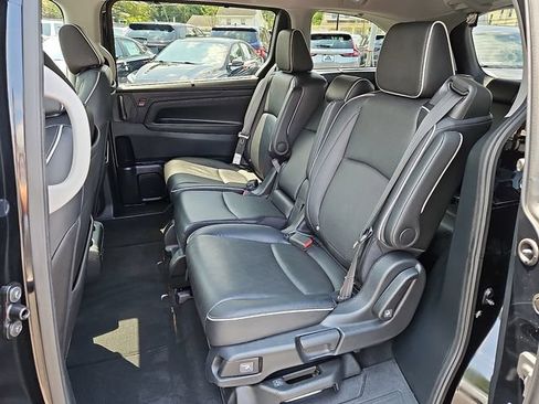 Certified 2023 Honda Odyssey Elite image 10