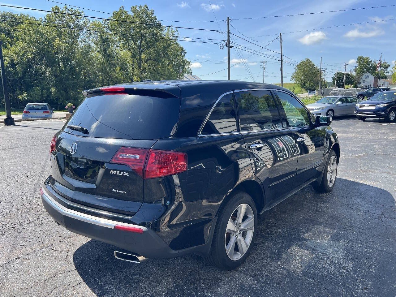 Used 2011 Acura MDX w/ Tech & Entertainment Pkg AWD/4WD image 3