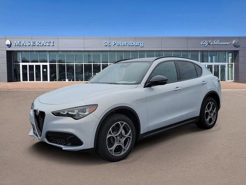 New 2025 Alfa Romeo Stelvio Sprint w/ Convenience Package AWD/4WD image 2