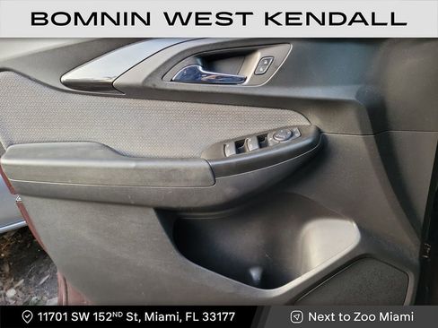 Used 2022 Chevrolet TrailBlazer LT image 28