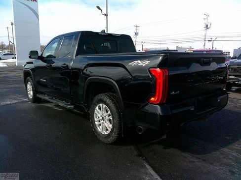 Used 2022 Toyota Tundra SR5 image 5