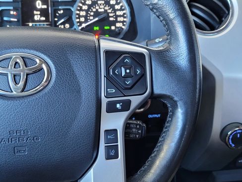 Used 2021 Toyota Tundra Platinum image 19