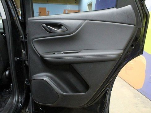 Used 2023 Chevrolet Blazer LT w/ Driver Confidence Package image 11