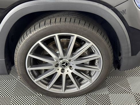 Certified 2023 Mercedes-Benz GLB 250 w/ AMG Line image 13