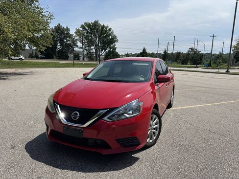 Used 2018 Nissan Sentra SV FWD image 1
