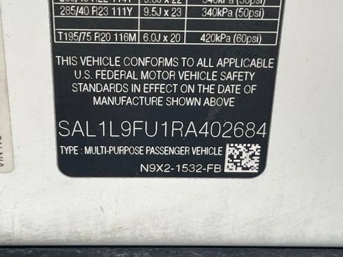 Used 2024 Land Rover Range Rover Sport Dynamic SE AWD/4WD image 36