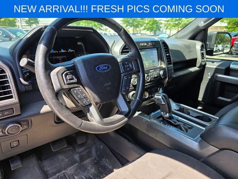Used 2017 Ford F150 XLT w/ Equipment Group 302A Luxury AWD/4WD image 10