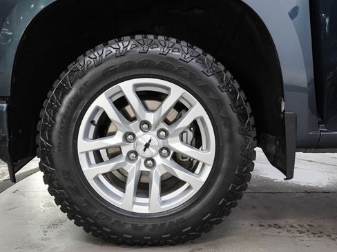 Used 2019 Chevrolet Silverado 1500 RST w/ All-Star Edition AWD/4WD image 31