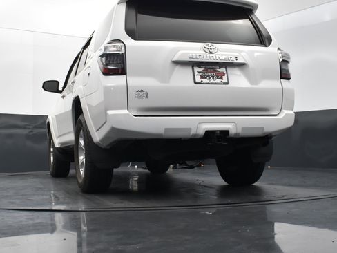Used 2022 Toyota 4Runner SR5 image 38