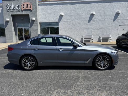 Used 2017 BMW 530i w/ Premium Package RWD image 7