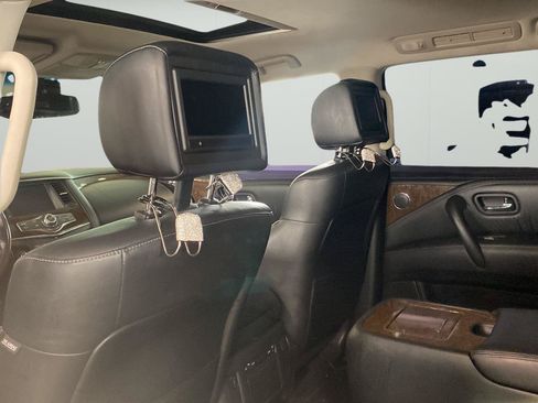 Used 2016 INFINITI QX80 4WD w/ 22" Wheel Package image 14
