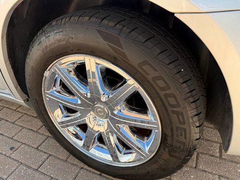 Used 2008 Chrysler 300 Limited image 21