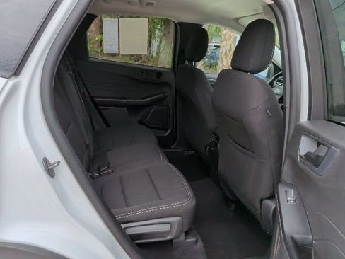 Certified 2024 Ford Escape Active AWD/4WD image 18