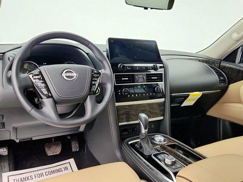 Used 2024 Nissan Armada Platinum w/ Captain's Chairs Package image 13