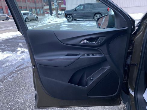 Certified 2023 Chevrolet Equinox RS image 13