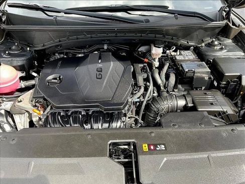 Used 2023 Hyundai Tucson SEL w/ Convenience Package FWD image 11
